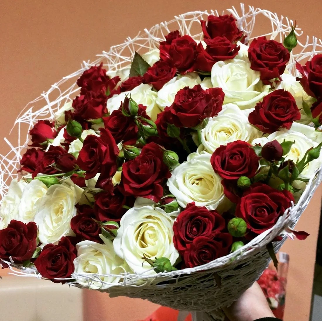 Букеты роз шикарных