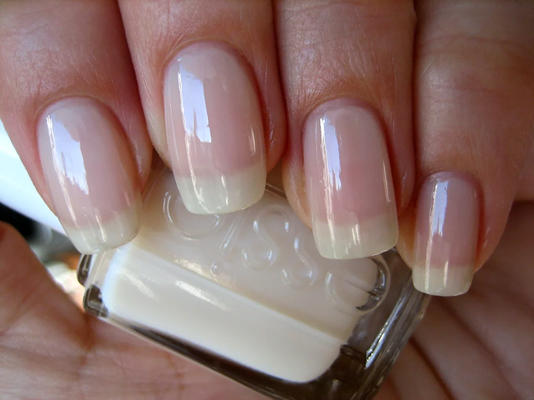 Essie Allure