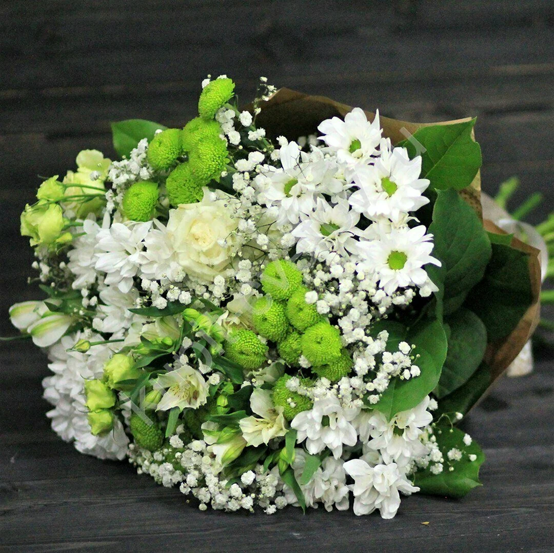 Гипсофила с хризантемами
