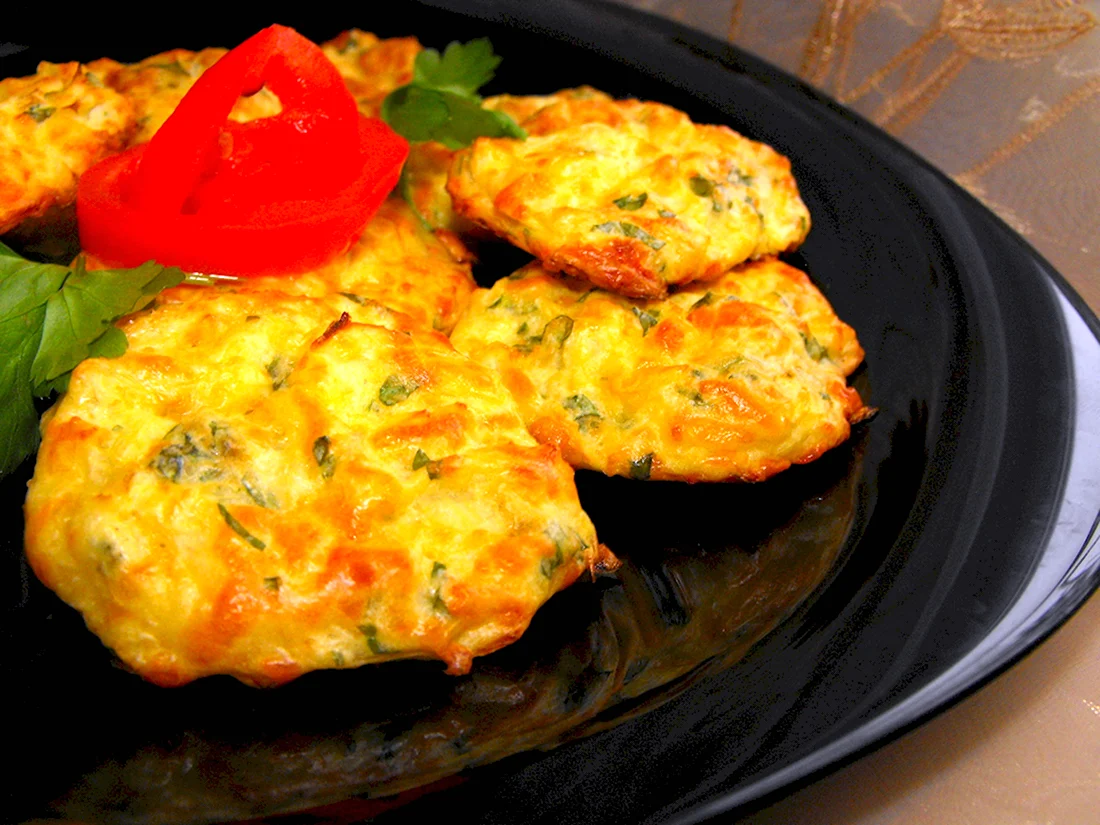 Капустные оладьи с сыром