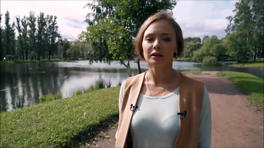 Карина Разумовская бюст
