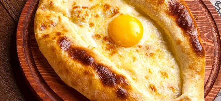 Хачапури аджарски