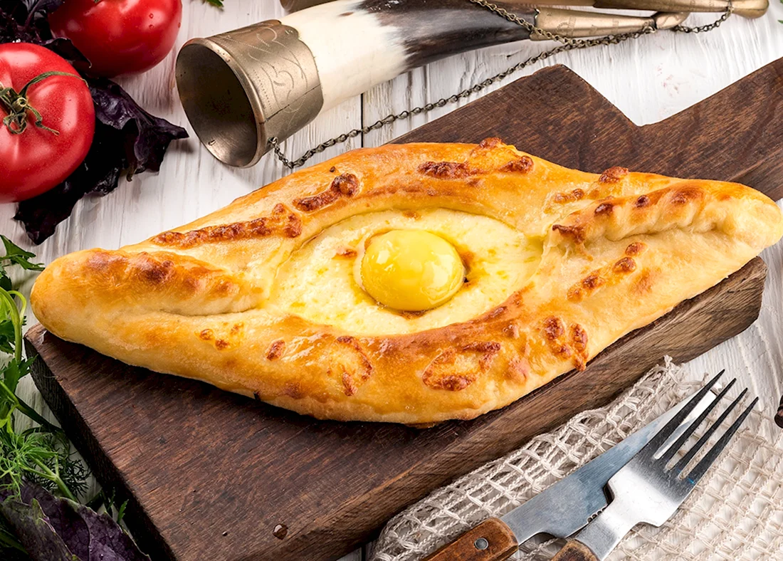 Хачапури аджарски
