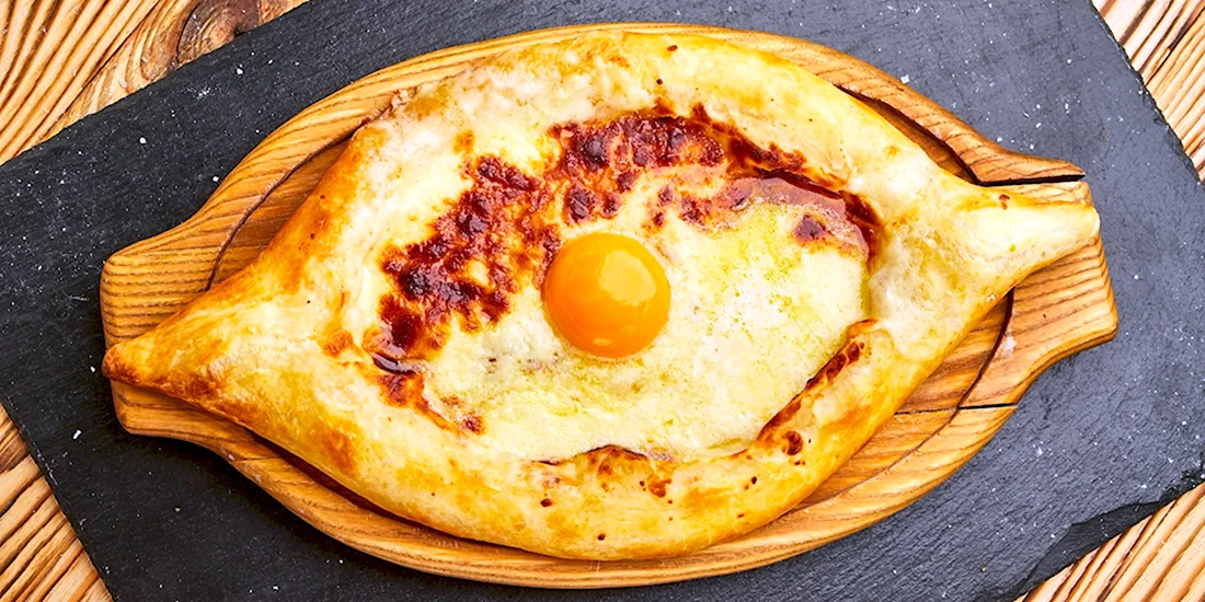 Хачапури на доске