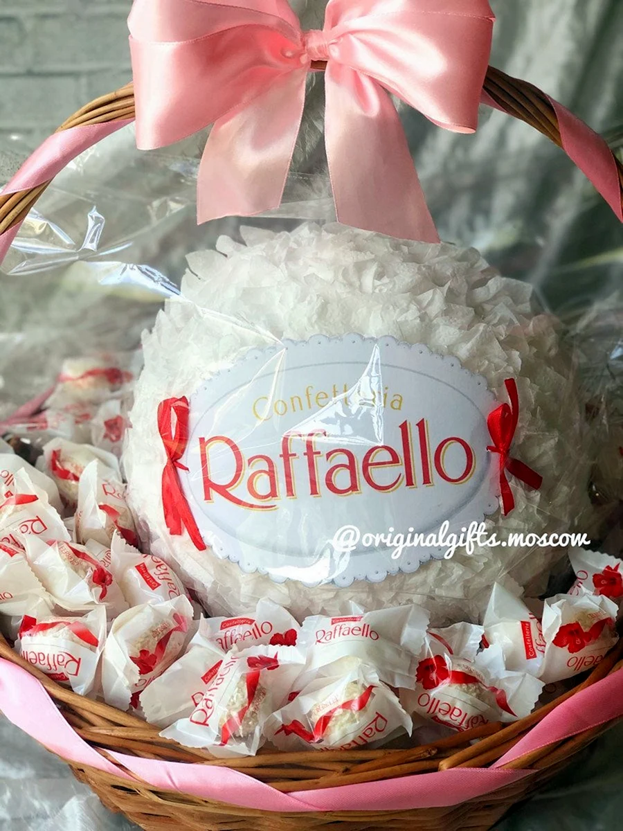 Коробка с Raffaello 150 гр