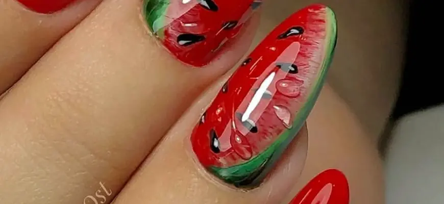 Маникюр с арбузом