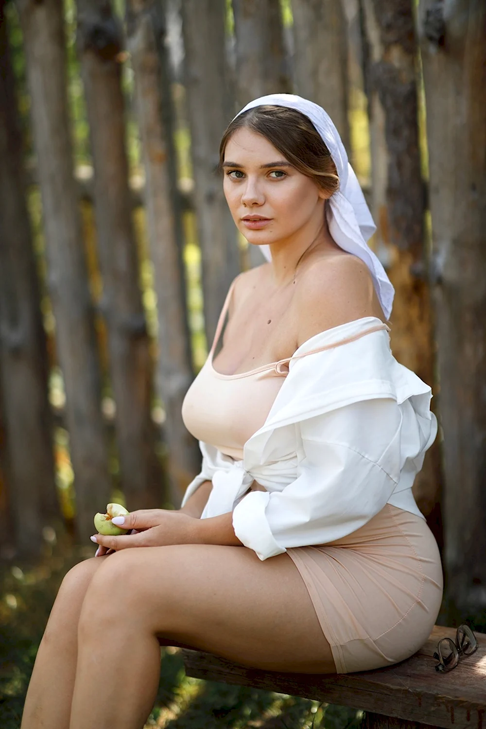Наташа Тихомирова