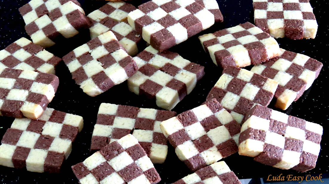 Печенье шахматное
